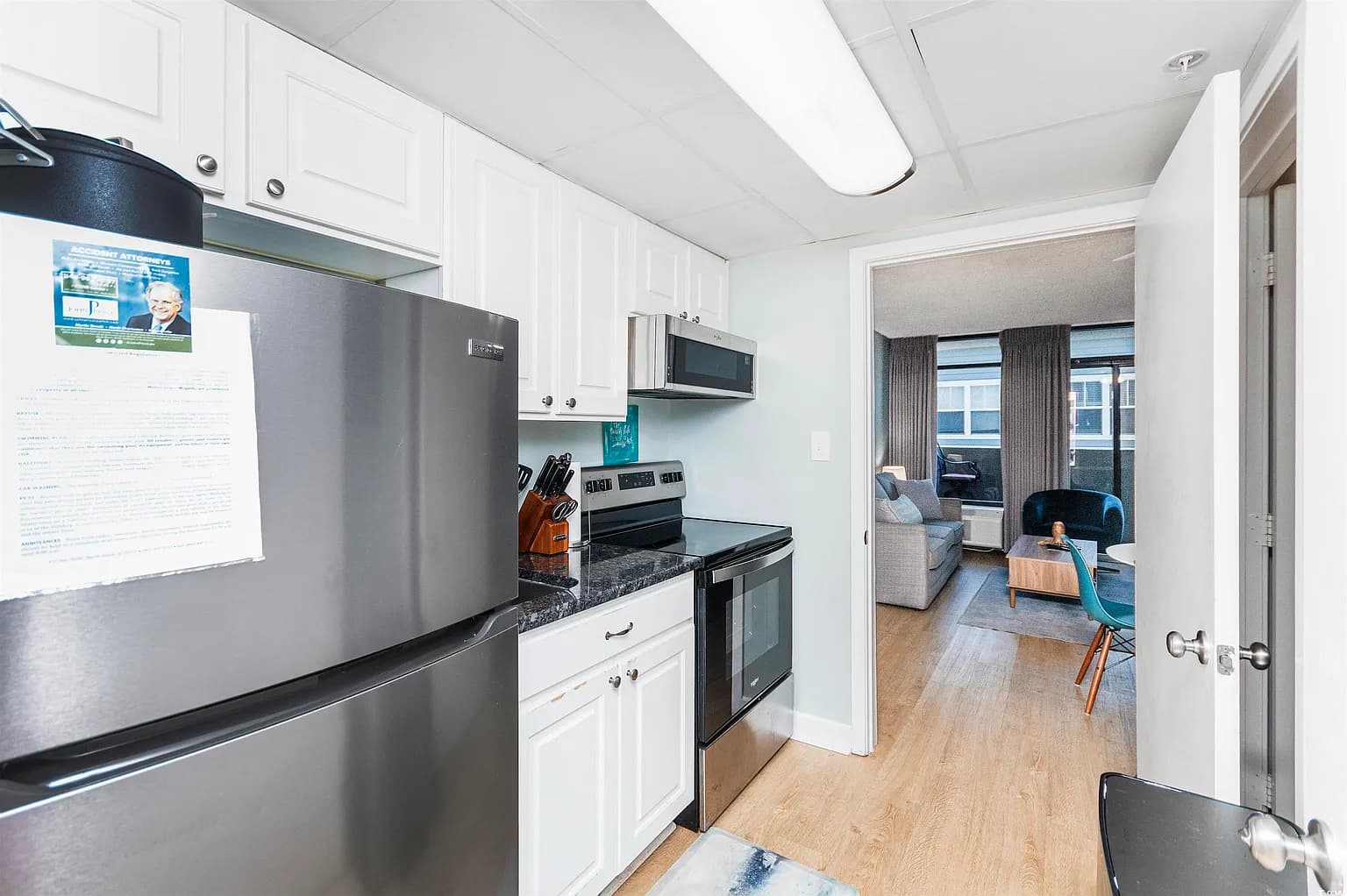 Fully equipped modern kitchen